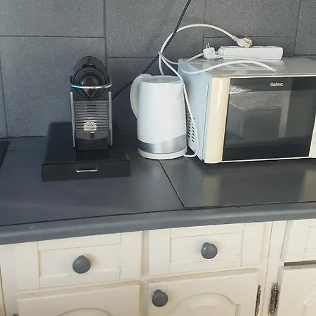 Apartment Studio 3 Personnes Jolie Vue Proche Gare 11 Ave Paul Arene