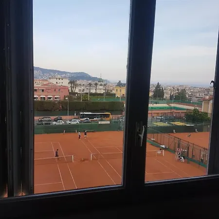 Studio 3 Personnes Jolie Vue Proche Gare 11 Ave Paul Arene Apartment *